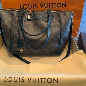 Authentic Louis Vuitton Estrella NM Bag